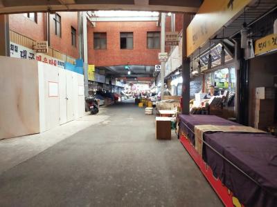 朝は静か　朝食購入にもオススメ