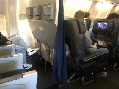 ユナイテッド航空　飛行機　座席 ユナイテッド航空、プレミアムプラスの販売を開始 成田2路線も対象