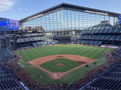 快適でエンターテイメントな野球場