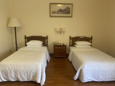 古いけど雰囲気のある街中ホテル