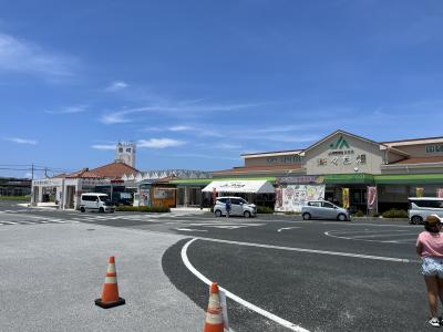 地元の食材が買えます