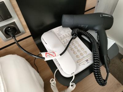 このドライヤーが使いにくい。ドライヤーが普通なら５点満点