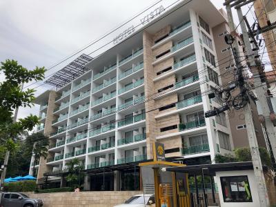 ビーチロードのソイ4、その中程です