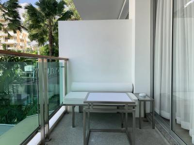 広めのバルコニー付です