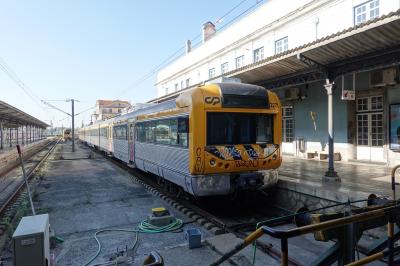 市街地に近いのはこっちの駅、コインブラB駅の１駅となり