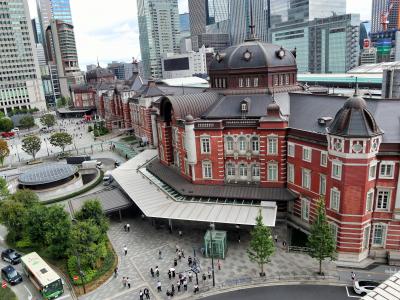屋上テラスから、東京駅丸の内駅舎を撮影