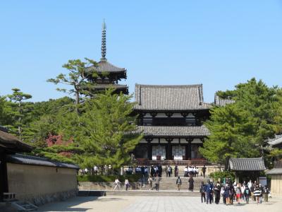 法隆寺は広い