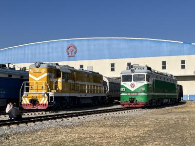 中国鉄道車両が大量に展示されている博物館