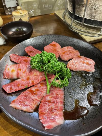 石垣島の目的♪ここ♪ 炭火焼肉やまもとだよ♪