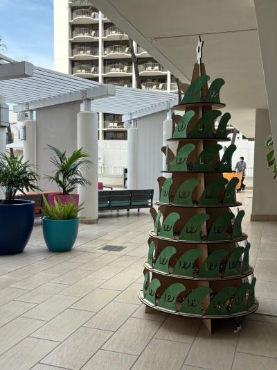 プールもあり、クリスマス時期だったのでツリーもありました！