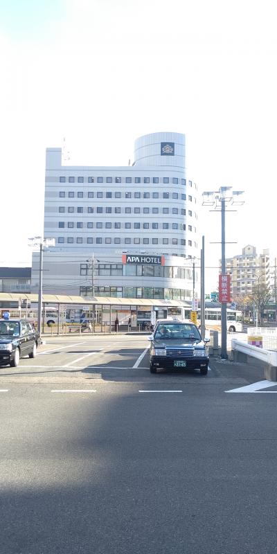 新快速は通過しますが、瀬田駅前で交通至便です