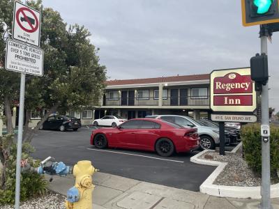 完全封鎖型ではないけど一応は区切られている構造