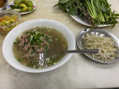 Pho Hoa Pasteur ローカルの人も通うフォーのお店