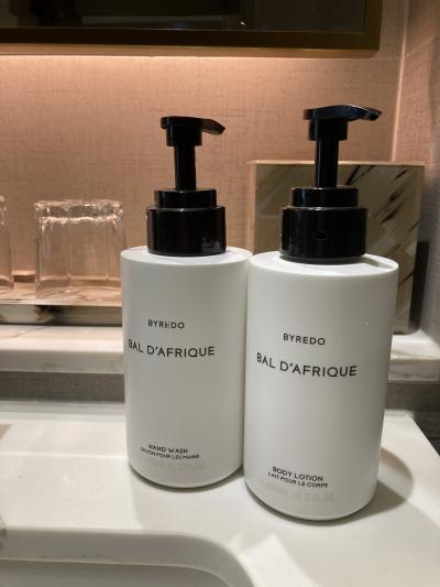 大好きなバイレードのアメニティに感激。ただし、備え付けのみ