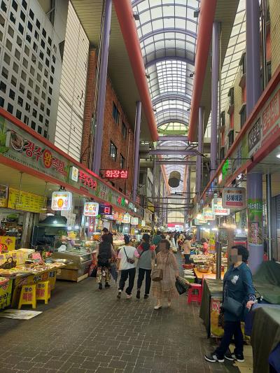 富平カントン市場