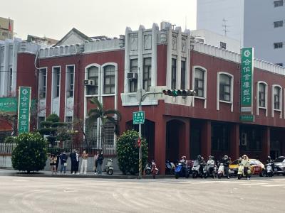 台中州立図書館