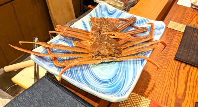 地元の食材をで工夫された料理が素晴らしい。カニも美味しい。要予約。