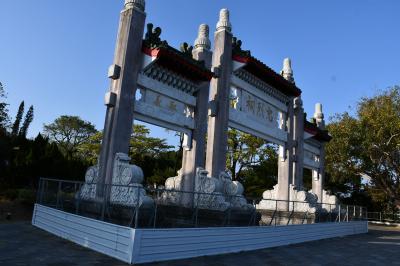 高雄市街を見下ろす高台にある忠烈祠