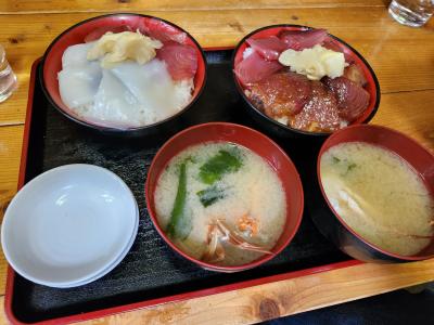 勝浦朝市で、お安い海鮮丼