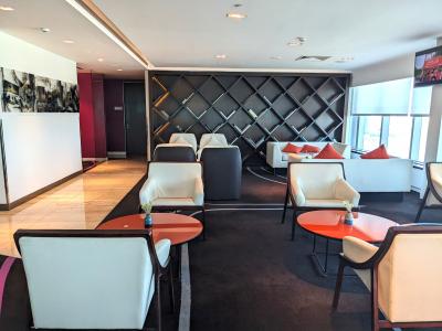 クラブラウンジ