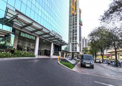 エントランス外観