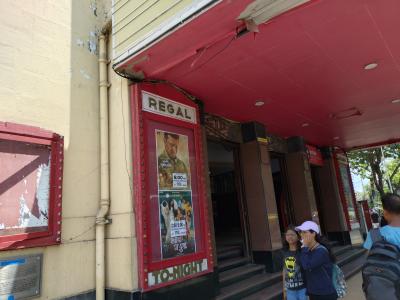 コラバ付近の有名な映画館