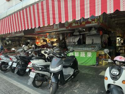 台南のローカル感満載の市場