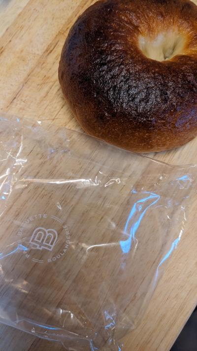 チェーン店のパン