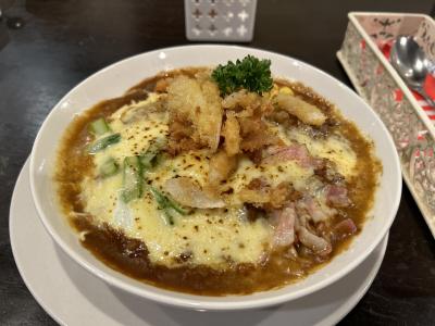 ローカル価格の焼きカレー