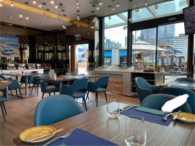 レストラン店内