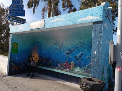 ホテル近くのバス停