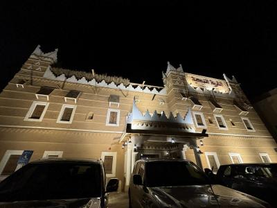 店構え含めて本格派