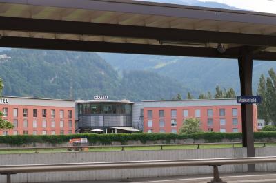 アルムの主峰ファルクニスがきれいに見えました。