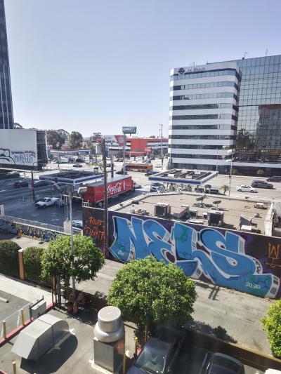 マクドナルドが見えてます