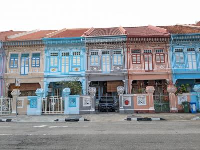 写真映えするパステルカラーの住居