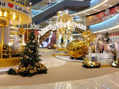 駅直結なのに空いている