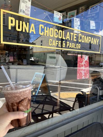 カフェで休憩お土産にも