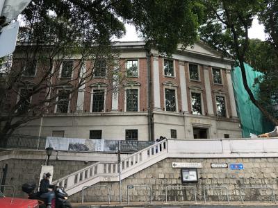 中国近代モダン絵画のコレクションが貴重