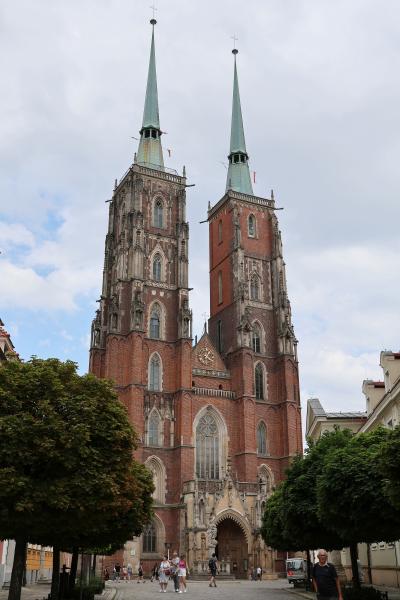 塔の上から絶景が望めます