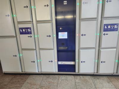 リヒテンシュタイン行きのバスがでている