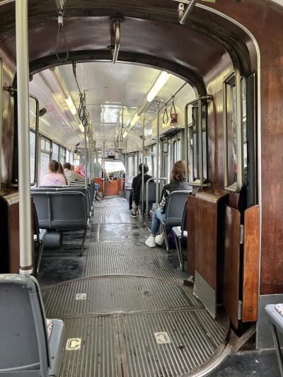 1895年に開通した路面電車（市電）