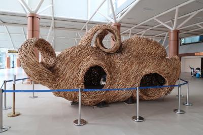 コンパクトで利用しやすいがなぜか遠い