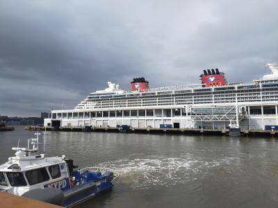 マンハッタンとニュージャジーの間