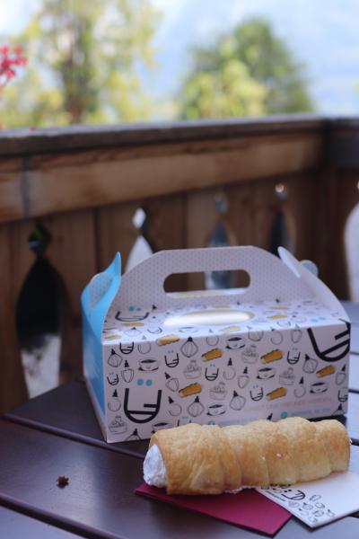 ここのお菓子は食べておこう