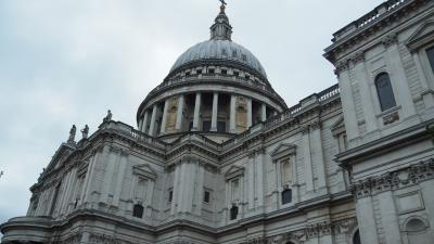景色を見るために登る階段はなかなか大変…