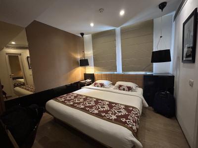 駅から徒歩1分、好立地