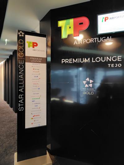 出国審査の場所に注意