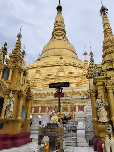 絶対外せない黄金の寺院