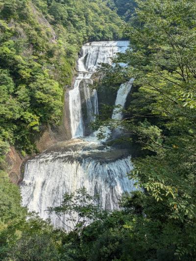 袋田の滝 茨城県を代表する観光スポットです