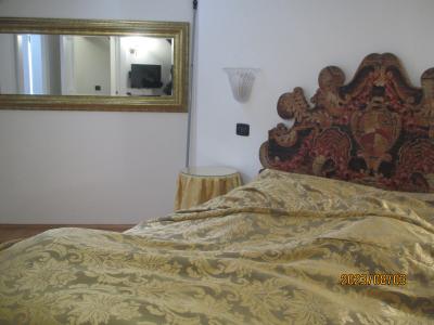 ベットルームは上階